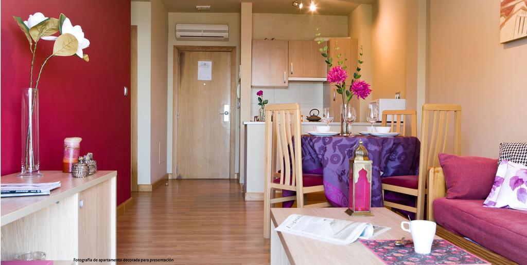 Apartamentos Mar Comillas Εξωτερικό φωτογραφία