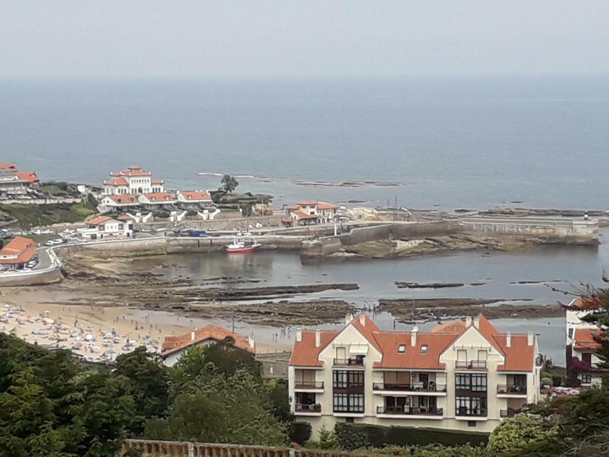Apartamentos Mar Comillas Εξωτερικό φωτογραφία